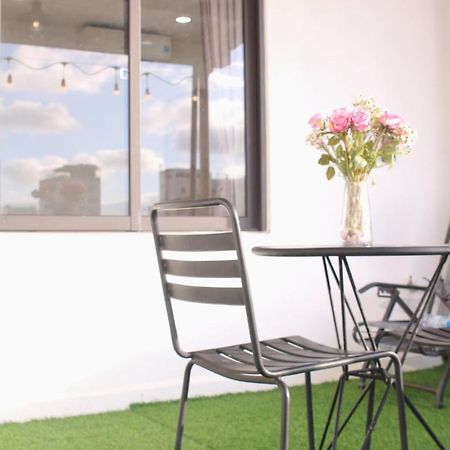 The Navis Hotel & Apartment Danang Exterior photo
